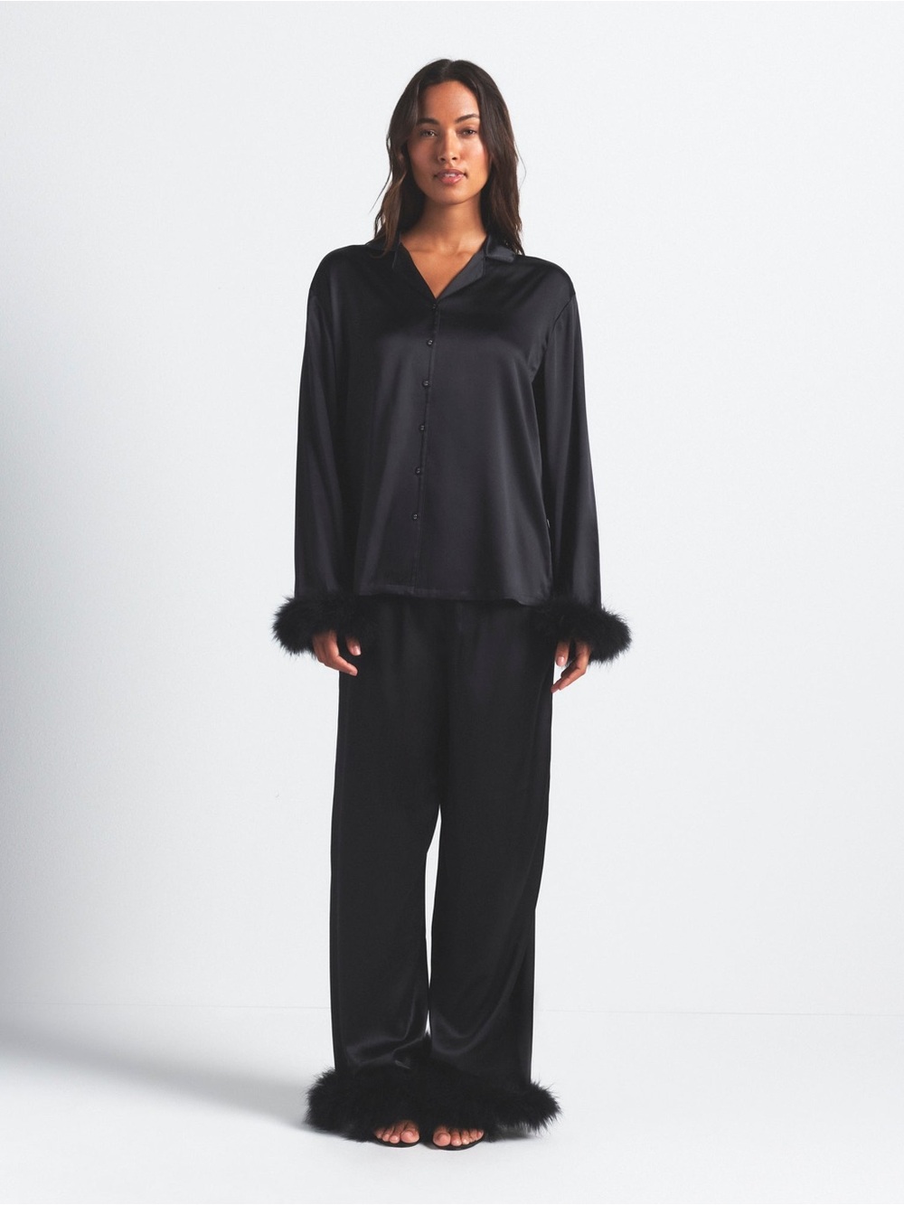 SKIMS Silk Feather Trim Long Set in Onyx
